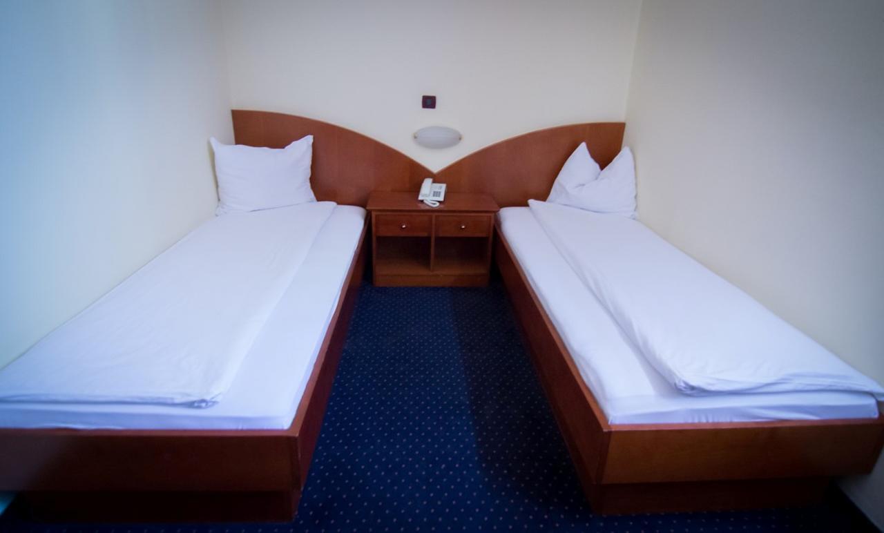 Hotel Ana Gospić Eksteriør bilde
